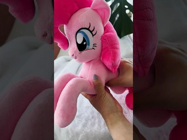 My Little Pony - Cuddle Pinkie Pie plush toy