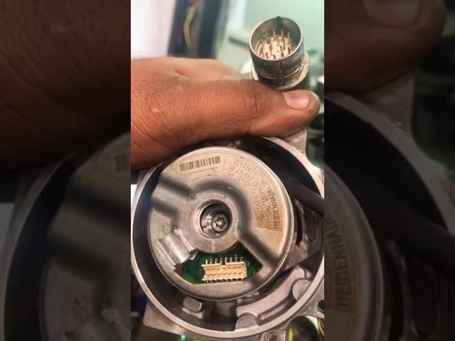 Encoder remove video  siemens make servo motor