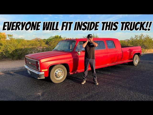 I BOUGHT A $15,000 CHEVY SQUARE BODY LIMO THAT'S FIT FOR A KING!