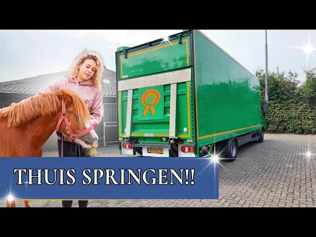 NIEUWE HINDERNISSEN UNBOXEN!  | PaardenpraatTV