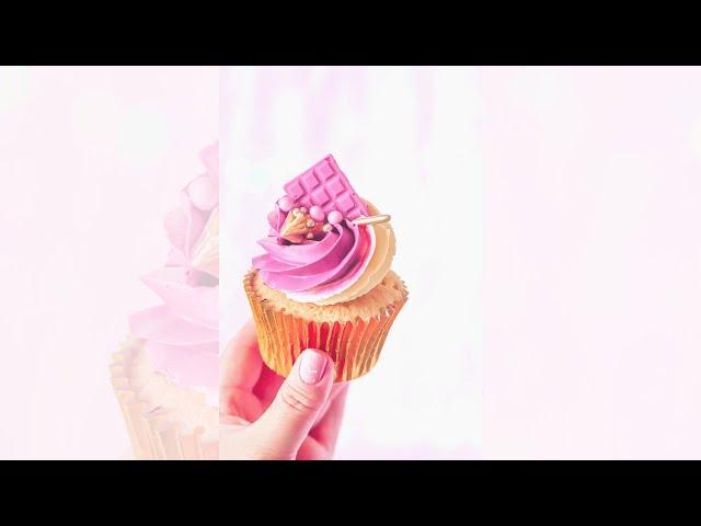 Bright Ombré Style Cupcake Piping! 