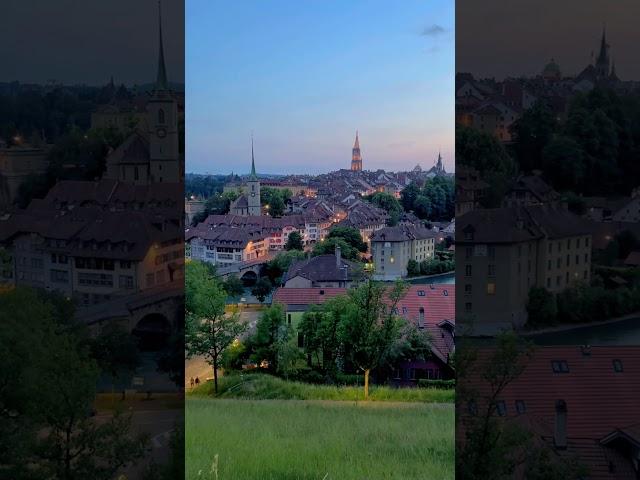 Tranquilo atardecer en Berna, Suiza.