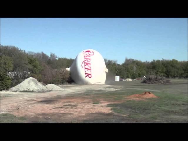 Parker Water Tower Collapse - Intense sound!