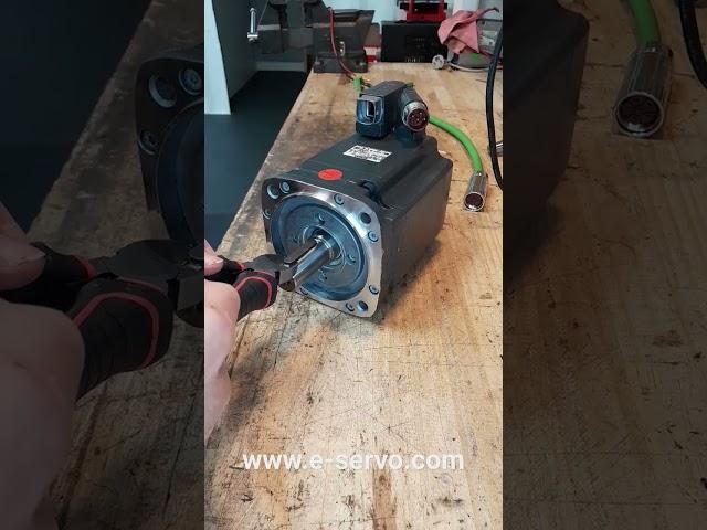 How remove a key on shaft