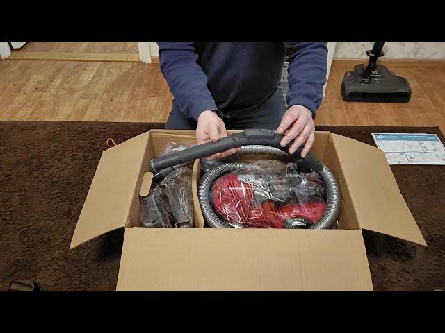 Electrolux SilentPerformer Cyclonic Vacuum Cleaner Unboxing & First Use