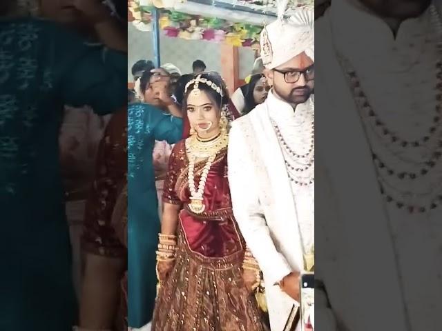 Kitni Sadgi Hai is Jode me  #ytshorts #wedding