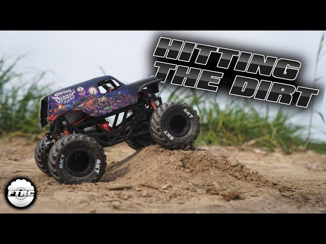 3D Printed RC Micro Monster Truck First Time in the Dirt!!