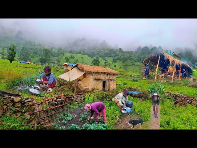 This is Himalayan village life in Nepal ||daily Activities people in Nepali mountain village lifesty