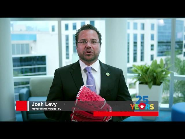 Red Glove Salute: Mayors Josh Levy, Frank Ortis, Daniel Stermer and Judy Paul