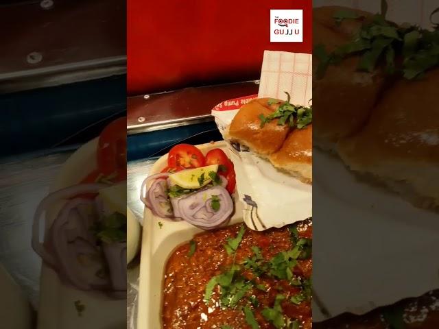 Ratlami Pav Bhaji | Vahi Raja | The Foodie Gujju | Twisted Pav Bhaji #pavbhaji