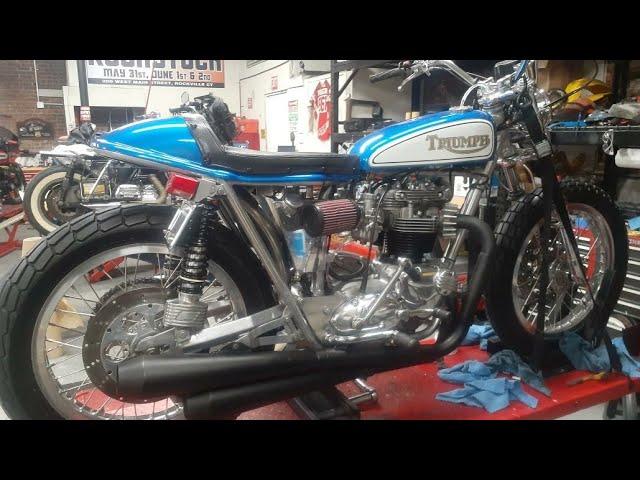 Gene Romero's FACTORY FLATTRACKER TRIUMPH TT RACER Street Tracker 750 Route Big Bore Rocket-Ship