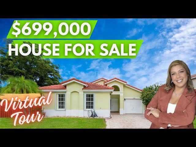 Espectacular casa a la venta  en Miami, FL | $699,000