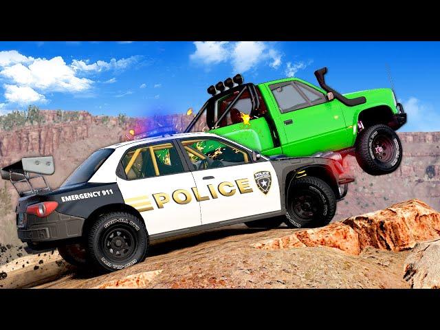 POLICE CHASE STRANGE OFF-ROAD CARS! (BeamNG)