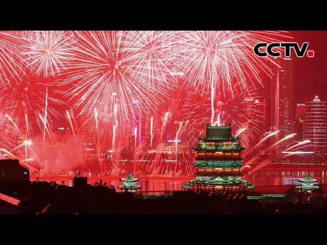 “春节”列入人类非物质文化遗产代表作名录 | CCTV「联播快讯」