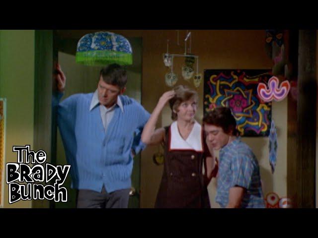 Greg Brady Turns Mike's Den into a Groovy Bachelor Pad