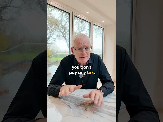 How Billionaires AVOID Paying Tax
