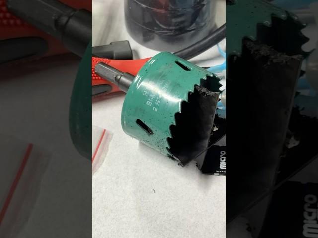 Wireless charging added to my DIY Harbor Freight Battery Box #portablebattery #electriccharger