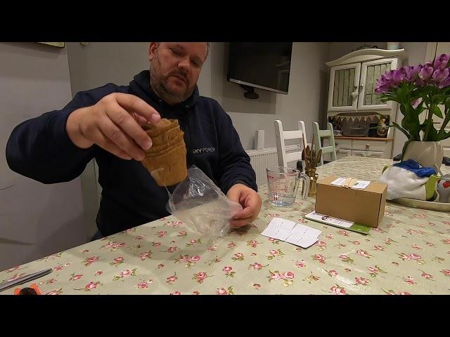 Grow It   Bonsai Trees   Bonsai Kit Episode 1