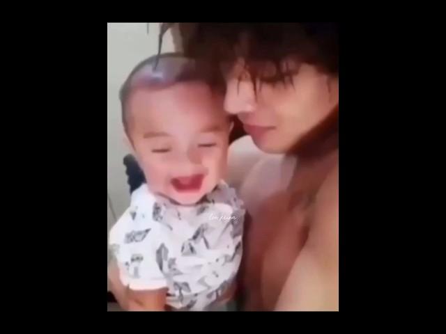 Taehyung's gonna be the "Best Dad" ever #bts #taehyung #kpop #baby