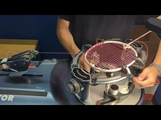 Badminton Stringing - Hello Kitty, top down view, 2 knots, Tai Tzu-Ying Style