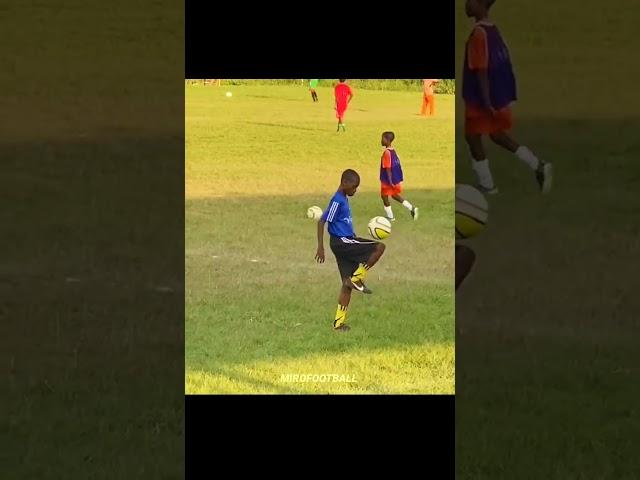 Kids Football Freestyle 