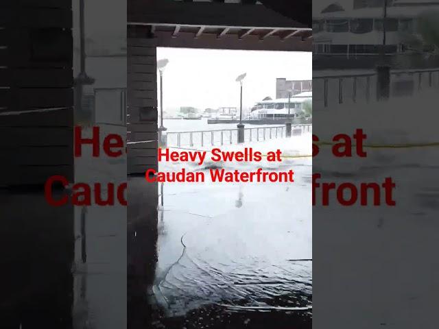 Cyclone Belal causes heavy Swells at Caudan Waterfront, Mauritius