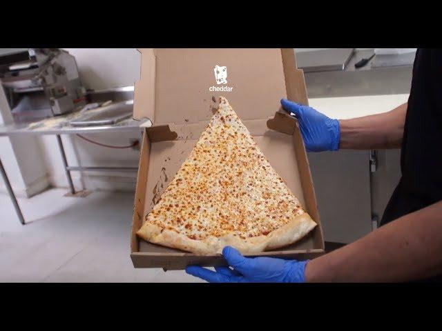 How DC's Jumbo Slice Became the Ultimate Late Night Food - The Business of Going Viral