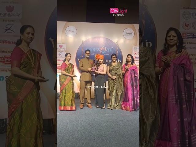 Women's Leadership Awards 2023 Received Actress Madhulagna Dass By Hybiz Tv