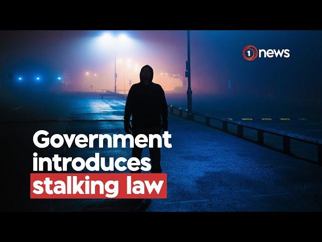 Govt reveals new law that will send stalkers to prison  | 1News Exclusive on TVNZ+