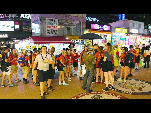 World Crowded HONGDAE Holiday Night Walk, Seoul Travel Walker.