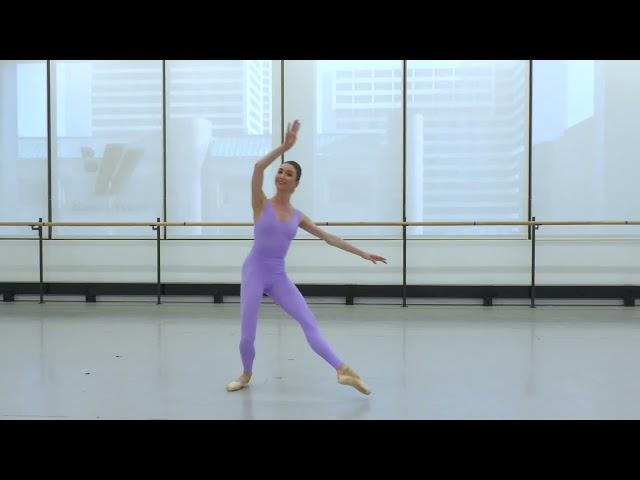 Chassé | Ballet West Glossary