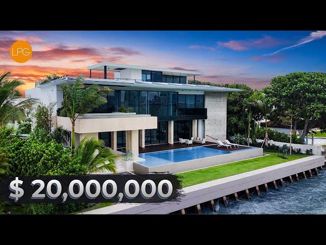 Touring a $20,000,000 ULTRA MODERN MANSION Wich STUNNING BAY VIEWS At VENETIAN ISLANDS In Miami