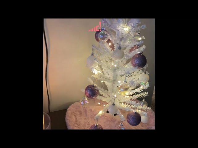 Christmas Decorate With Me! PT.1