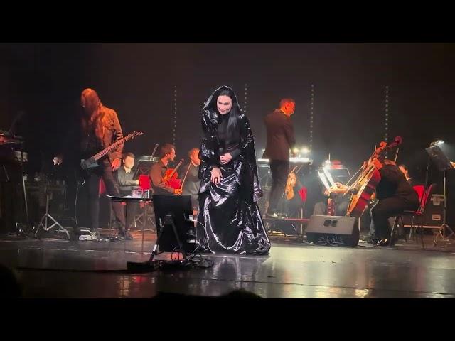 TARJA – „Dark Christmas 2024“. (02). Praha. Hybernia. 19.12.2024