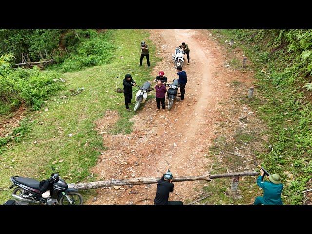The police coordinated with the border guards to surround the kidnapping gang.
