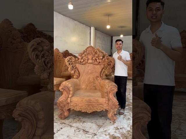 Bộ bàn ghế hoàng gia nguyên khối vách liền đẳng cấp 2024