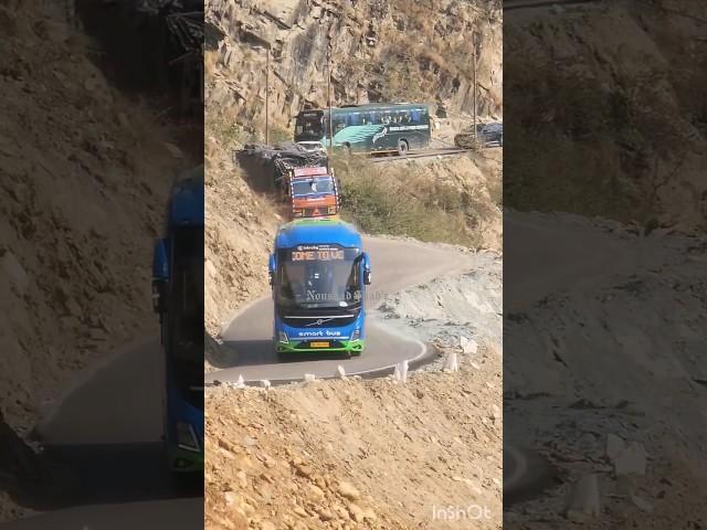 Volvo Bus amazingly skilled driving in extremely dangerous hairpin bend ghat road#shorts#volvo #bus