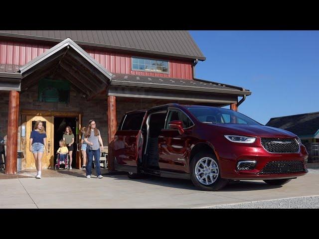 BraunAbility Chrysler CompanionVan (Shown with Power Ramp, Footrest and Flip-N-Fold Seating)