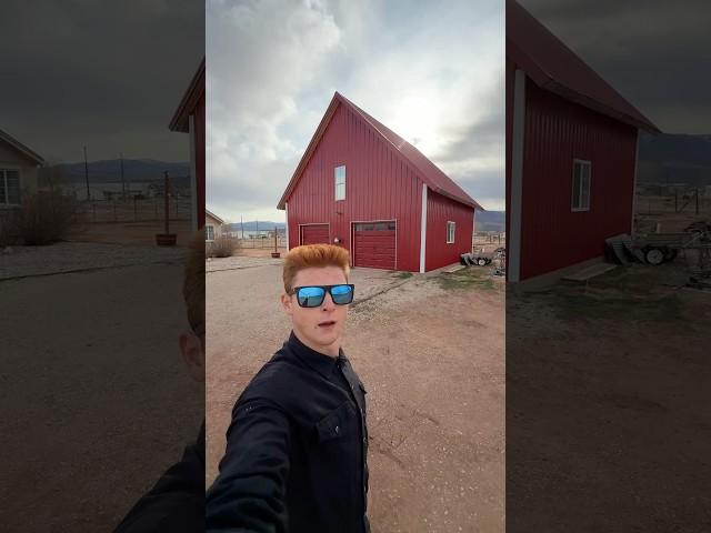 Red barn for sale on 2.5 acre #cedarcityutah #realestate #steveholm ￼