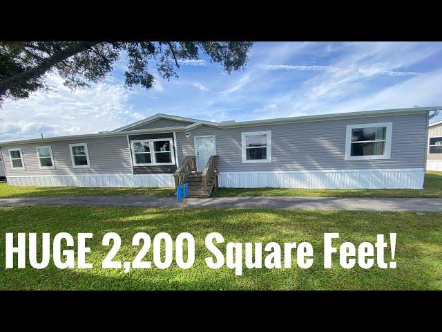 HUGE 2,200 Square Feet Mobile Home For Sale!