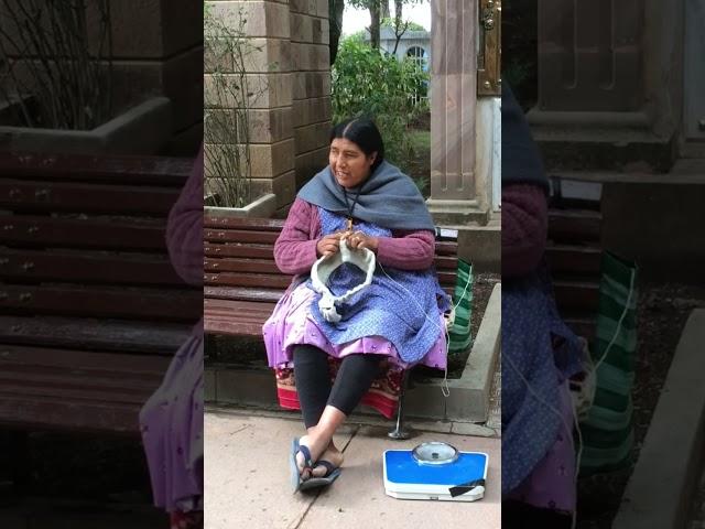 a blind crocheter. #amazing woman #shorts #crochet #crocheting