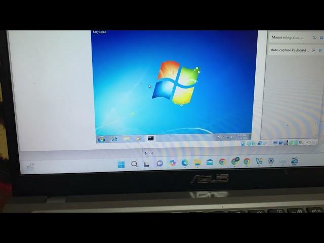 Praktek Virtualisasi menggunakan VirtualBox