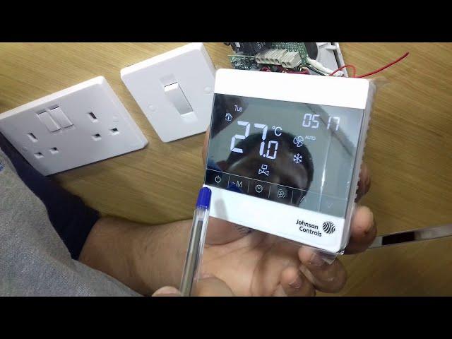 Johnson Control Thermostat Operation and parameters settings