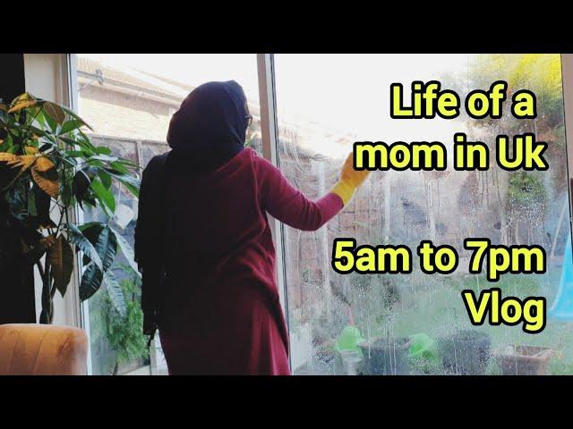 Pakistani mom in Uk vlog|| daily vlog/ banana bread recipe||