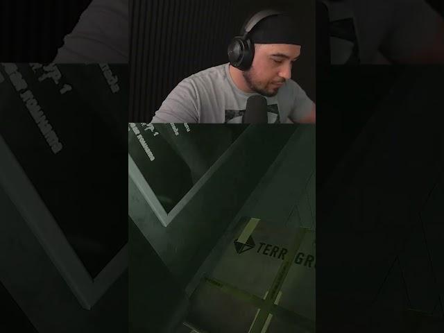 NEVER let them know your next move #escapefromtarkov  #tarkov  #eft