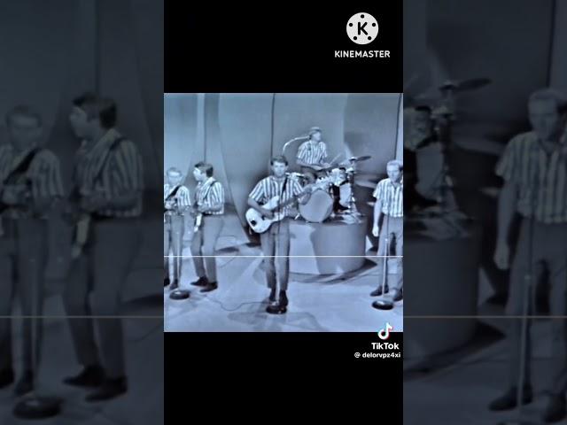 REMEMBERING BRIAN WILSON OF THE BEACH BOYS! #brianwilson #beachboys #rip #iconic #fyp #shorts