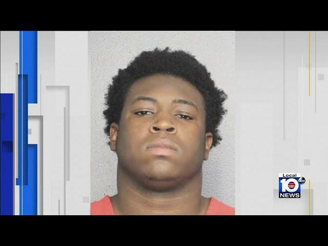 Football player, 16, charged as adult in double shooting on Fort Lauderdale Beach