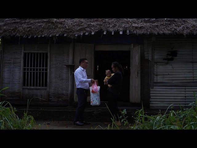 CEO Duong helps single mother after many days of searching