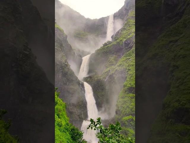 Kalu waterfall | Malshej Ghat | Maharashtra | @tharungulipalli