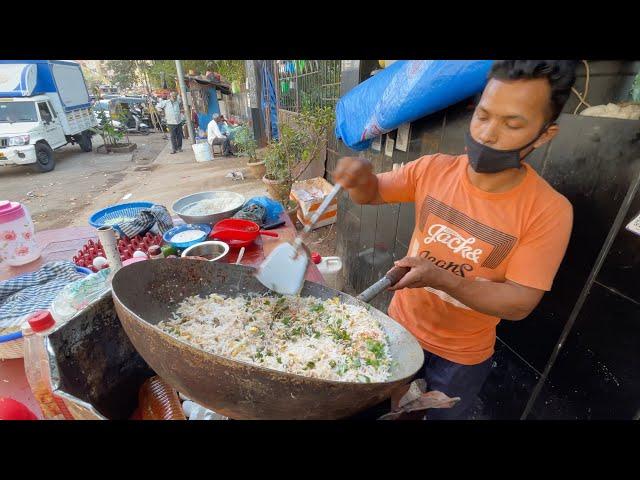 Mumbai Chef's Super Wok Skills | Anda Fried Rice | Indian Street Food